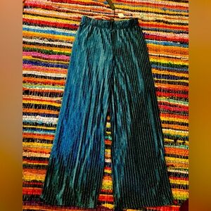 Stylish and Comfy Velvet High Waisted Flares!